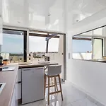 Black Jack Naturiste Port Nature Coursive Vue אגדה